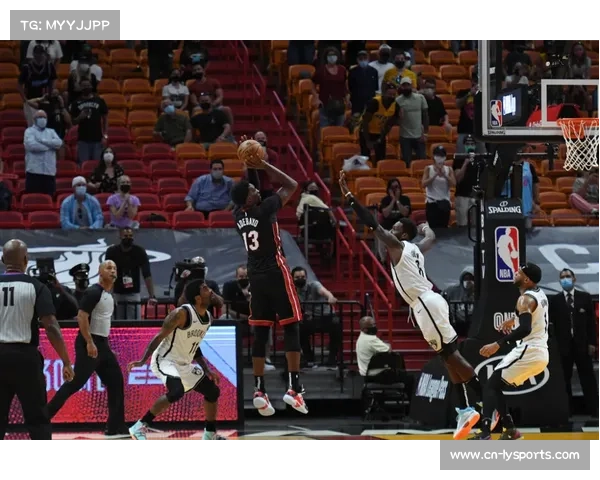 天使队内托肩伤退场 新秀摩尔防守表现获教练高度评价 天使队内托肩伤退场 新秀摩尔防守表现获教练高度评价